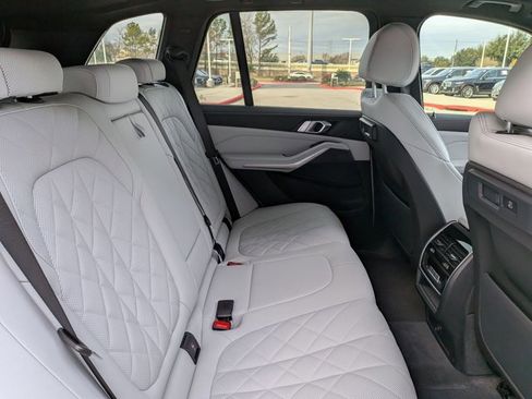 Certified 2023 BMW X5 xDrive40i w/ Premium Package image 18