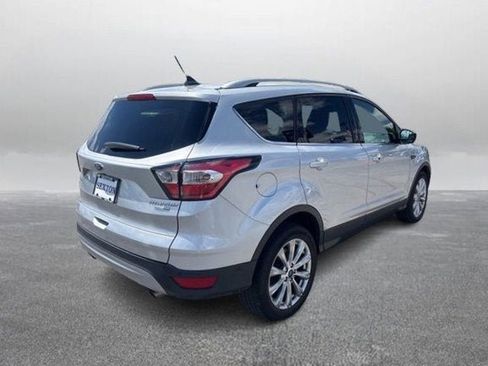 Used 2018 Ford Escape Titanium AWD/4WD image 7