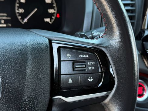 Used 2025 Honda Odyssey Sport-L image 32