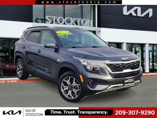 Used 2023 Kia Seltos EX video 1