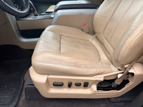 Used 2014 Ford F150 Lariat w/ Equipment Group 501A Mid image 17