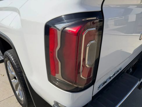 Used 2017 GMC Sierra 1500 SLT w/ SLT Premium Package image 69