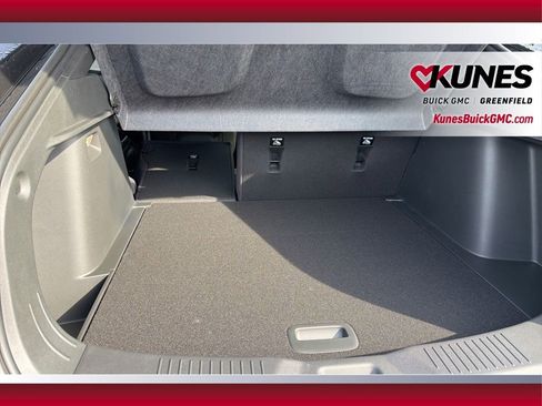 New 2026 Buick Envista Sport Touring w/ Convenience I Package FWD image 39