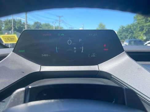 Certified 2025 Toyota Prius Plug-In Hybrid FWD image 26
