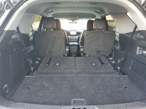 Used 2023 Ford Explorer XLT w/ Equipment Group 202A image 17