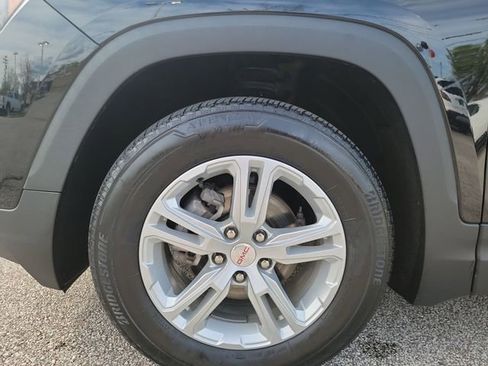 Certified 2023 GMC Terrain SLE AWD/4WD image 22