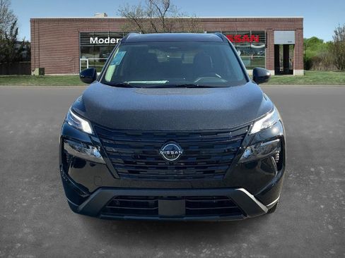 New 2026 Nissan Rogue SV image 6