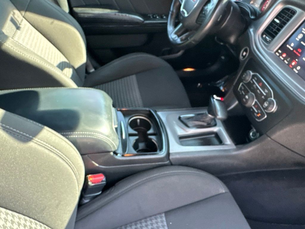 Used 2023 Dodge Charger R/T w/ Blacktop Package RWD image 27