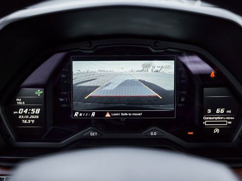 Used 2018 Lamborghini Aventador S image 78