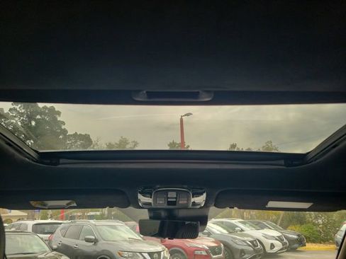 Used 2023 Hyundai Palisade Calligraphy w/ Cargo Package image 17