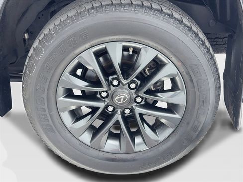 Used 2022 Lexus GX 460 Premium image 54