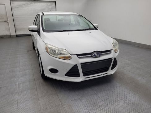 Used 2014 Ford Focus SE FWD image 14