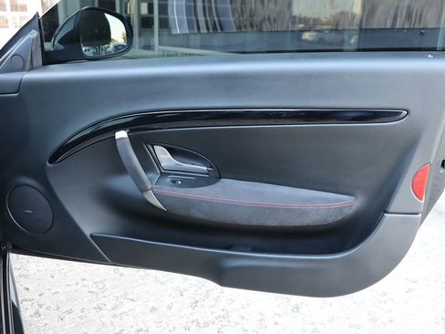 Used 2017 Maserati GranTurismo Sport image 35