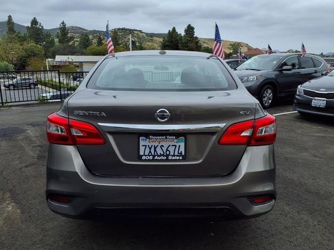 Used 2017 Nissan Sentra SV image 7
