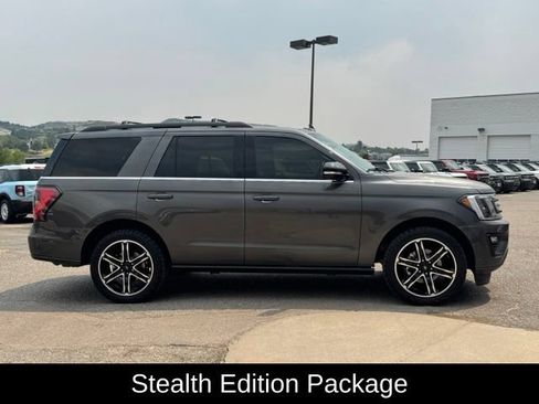 Used 2021 Ford Expedition Limited AWD/4WD image 7