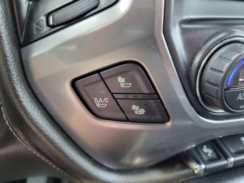 Used 2015 Chevrolet Silverado 1500 LTZ Z71 w/ LTZ Plus Package AWD/4WD image 20
