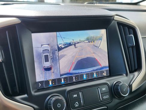 Used 2019 GMC Terrain Denali w/ Advanced Safety Package AWD/4WD image 20