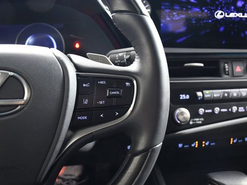 Used 2023 Lexus ES 350 w/ Premium Package image 28