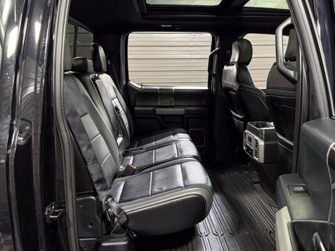 Used 2019 Ford F150 Raptor w/ Equipment Group 802A Luxury image 23