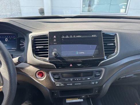 Used 2023 Honda Passport TrailSport image 34