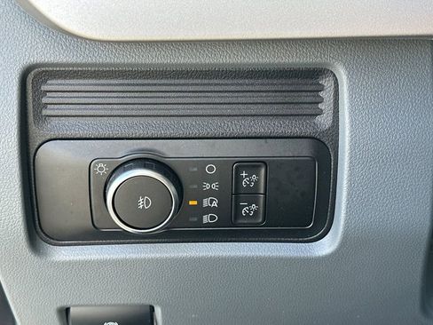 New 2025 Ford F550 4x4 Regular Cab Super Duty image 17