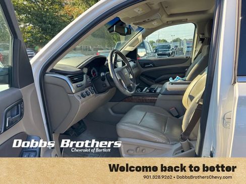 Used 2017 Chevrolet Tahoe Premier AWD/4WD image 13