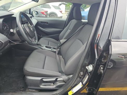 Used 2024 Toyota Corolla LE FWD image 7