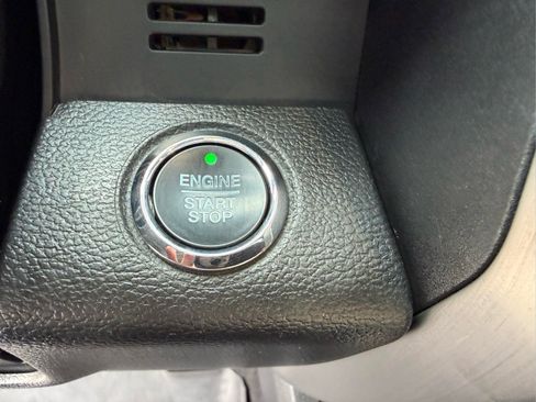 Used 2019 Ford F350 Platinum w/ Platinum Ultimate Package AWD/4WD image 33