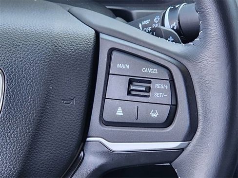 Certified 2025 Honda Ridgeline RTL image 32