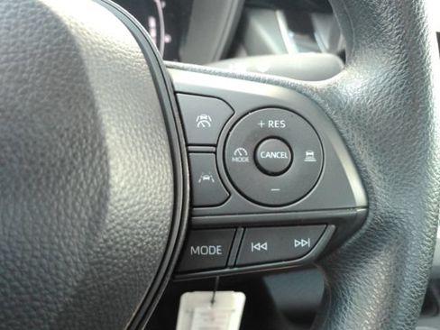 Used 2026 Toyota Corolla LE FWD image 35