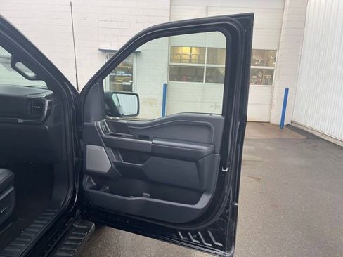 Used 2022 Ford F150 XLT w/ Equipment Group 302A High image 22