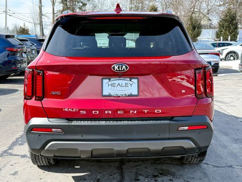 Certified 2021 Kia Sorento S image 6