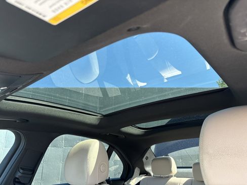 Used 2020 Mercedes-Benz C 300 4MATIC Sedan image 25