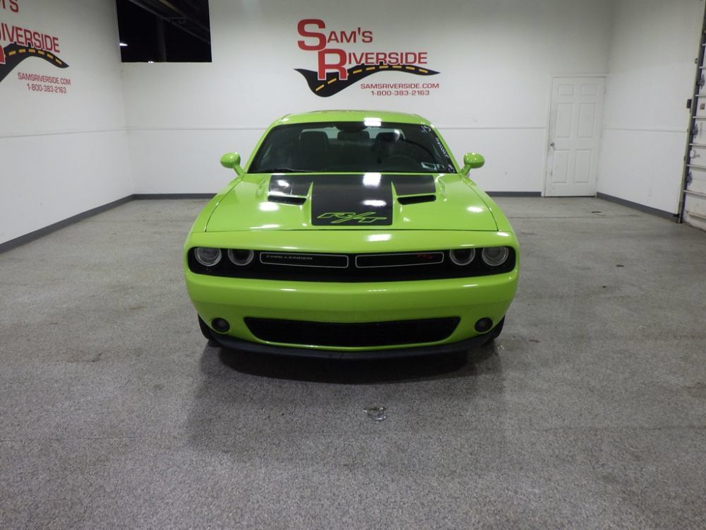 Used 2015 Dodge Challenger R/T Plus RWD image 6