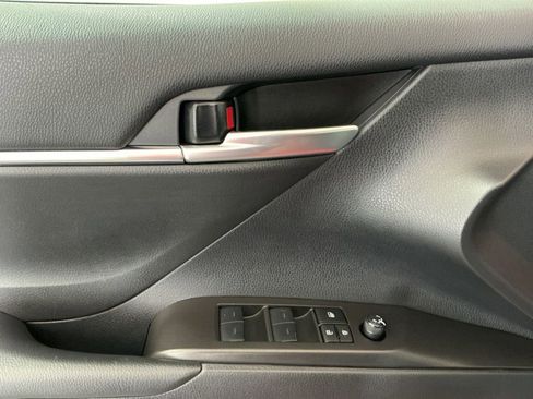 Used 2024 Toyota Camry LE FWD image 18