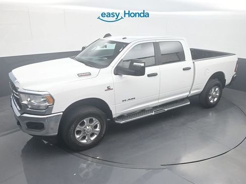Used 2024 RAM 2500 Big Horn AWD/4WD image 21