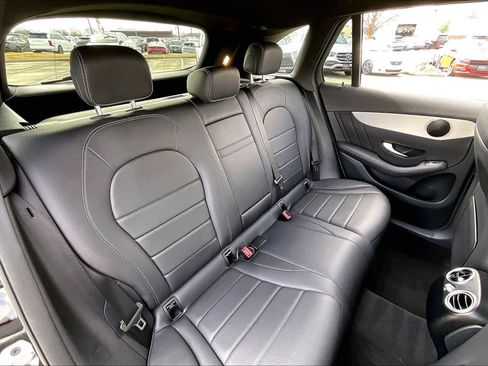 Used 2022 Mercedes-Benz GLC 300 image 17