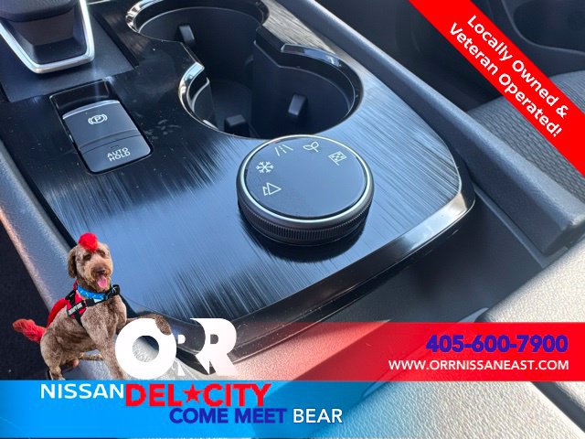 New 2026 Nissan Rogue SV w/ Cold Weather Package AWD/4WD image 28