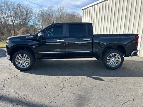 Used 2019 Chevrolet Silverado 1500 LT w/ All-Star Edition image 9