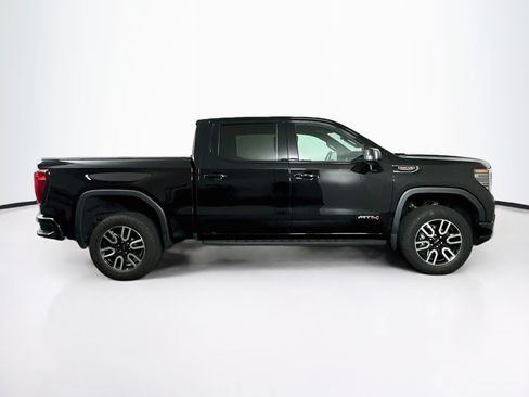 Used 2023 GMC Sierra 1500 AT4 w/ AT4 Preferred Package AWD/4WD image 10
