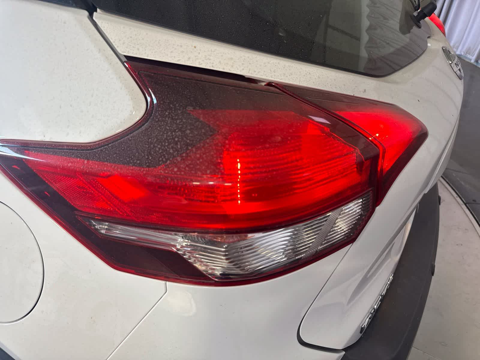 Used 2020 Nissan Kicks S FWD image 12