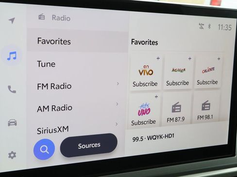 Used 2024 Toyota Tacoma TRD Sport image 15