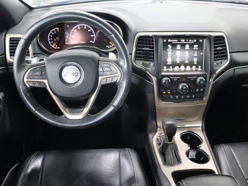 Used 2016 Jeep Grand Cherokee Limited w/ Luxury Group II RWD image 11
