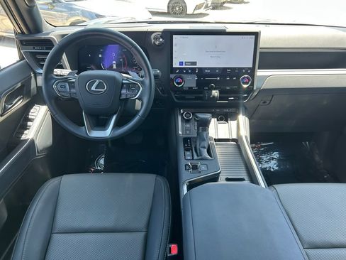 Used 2026 Lexus GX 550 AWD/4WD image 20