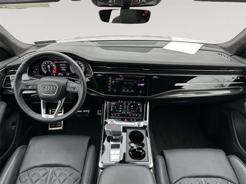 Used 2022 Audi SQ8 Prestige image 10