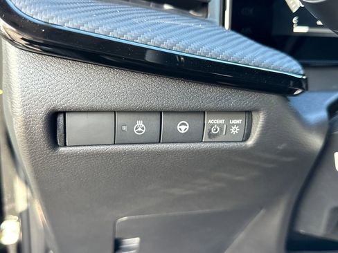 New 2026 Nissan Kicks SR w/ SR Premium Package image 12