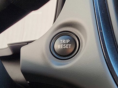 Certified 2025 Subaru Crosstrek 2.5i Sport image 25