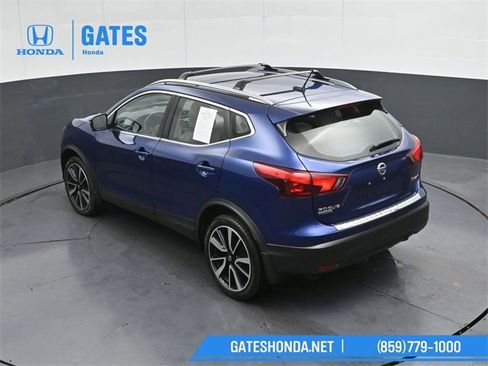 Used 2017 Nissan Rogue Sport SL w/ SL Premium Package image 56