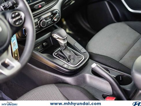 Used 2023 Kia Soul LX w/ Option Group 015 FWD image 22