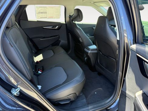 New 2026 Kia EV6 Light RWD image 18